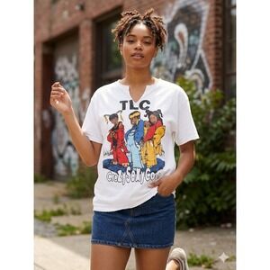 TLC CrazySexyCool Graphic T-Shirt Women's Large 100% Cotton Reworked V-Neck